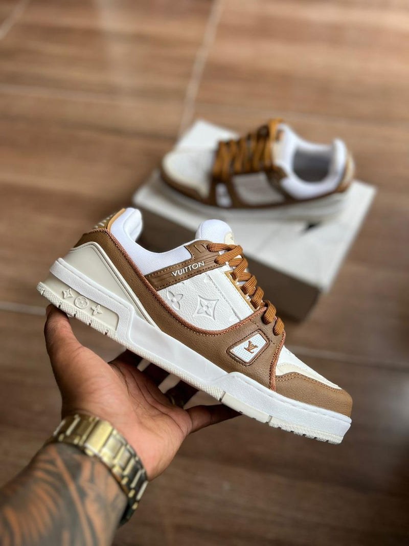 Tênis  Trainer -CARAMELO
