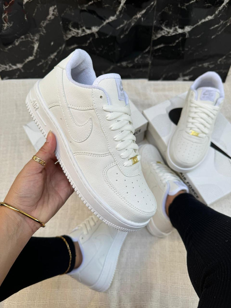 2 PARES POR R$149,99-  CAMPUS + FORCE