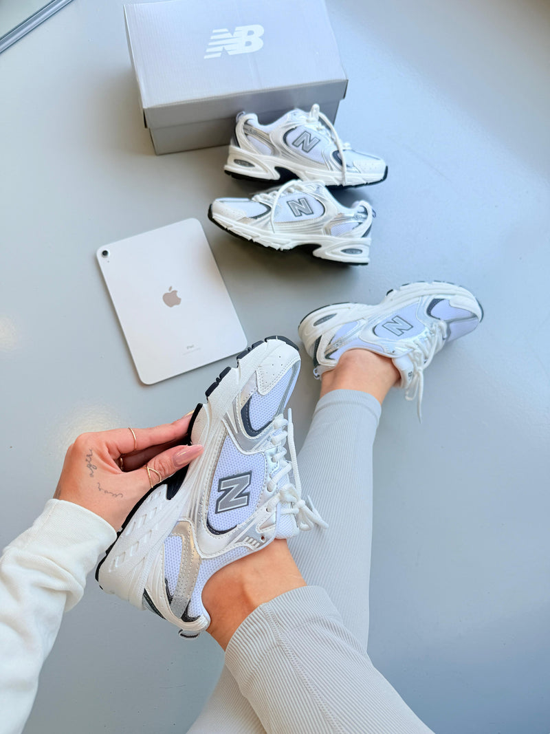 TÊNIS 530  - IMPORTADO