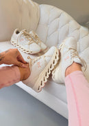 On Cloud Cloudsurfer - ROSE LUXO