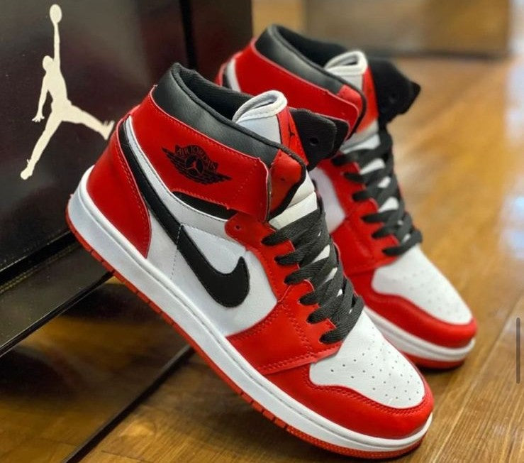 BOTINHA  JORDAN / VERMELHO/BRANCO PRETO