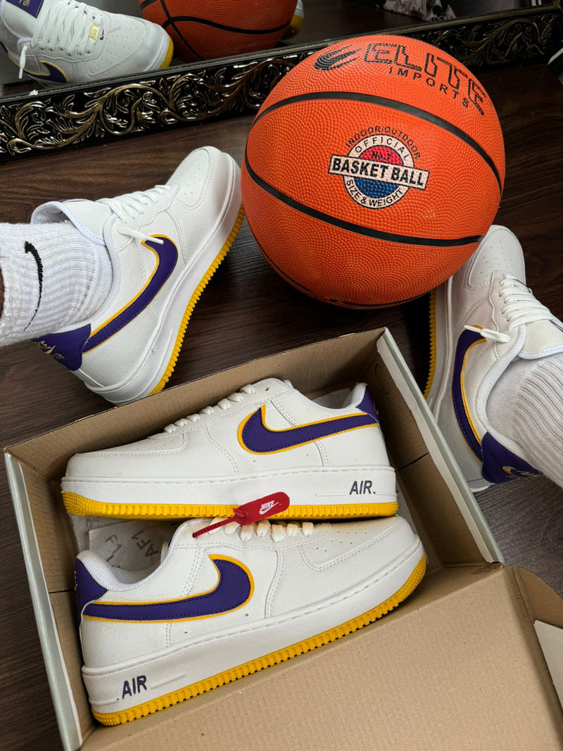 AIR FORCE ON LAKERS