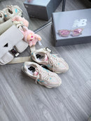 Tênis 9060 Bege Azul Importado