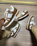 Tênis  Trainer -CARAMELO