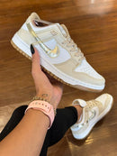 Tenis Low  - Bege/Dourado